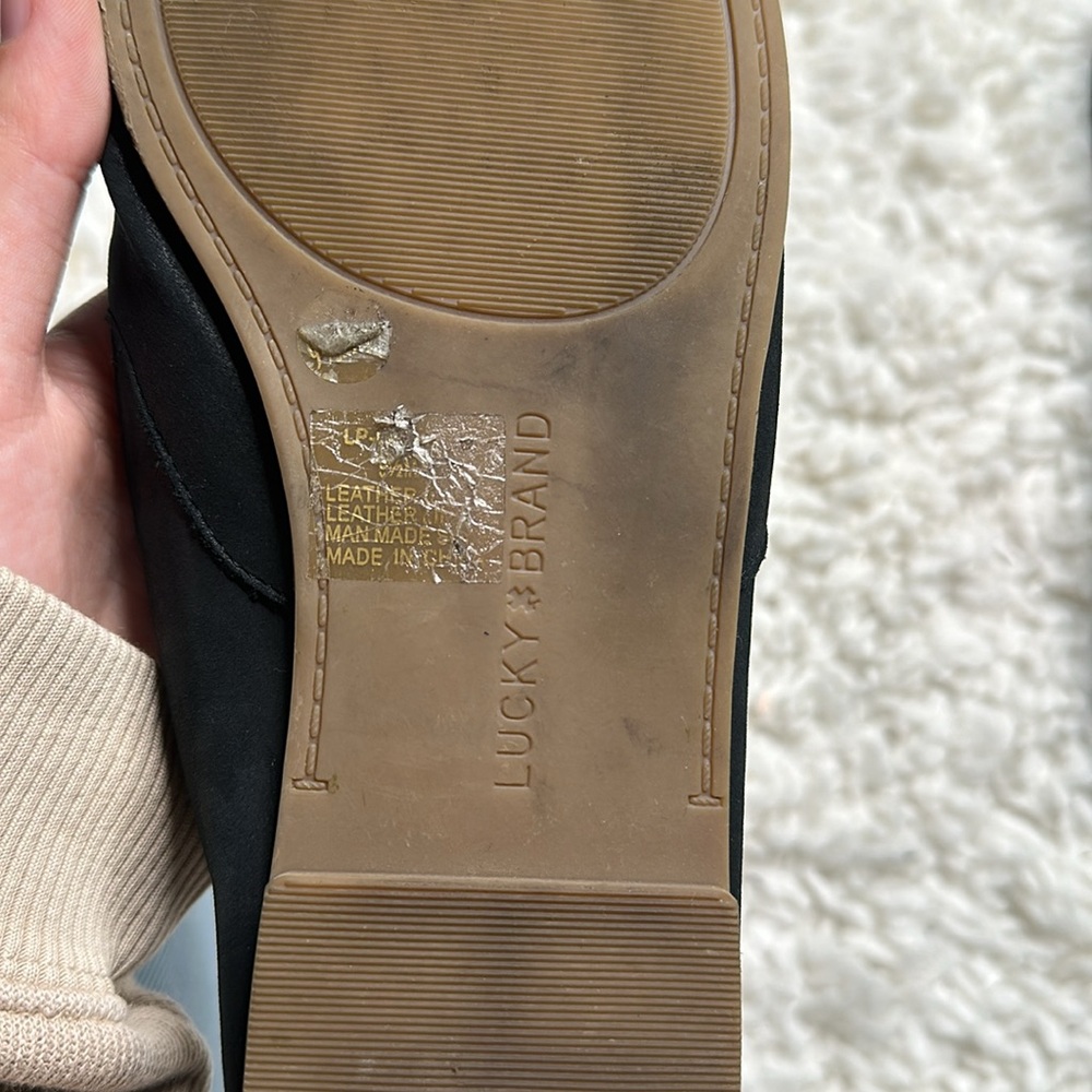 Lucky Brand Black Suede Like Leather Flat Loafers Comfy Everyday Shoe - Picture 6 of 7
